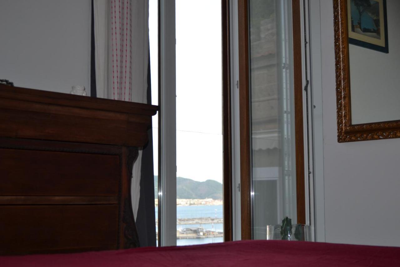 B&B Charming House Salerno Dış mekan fotoğraf