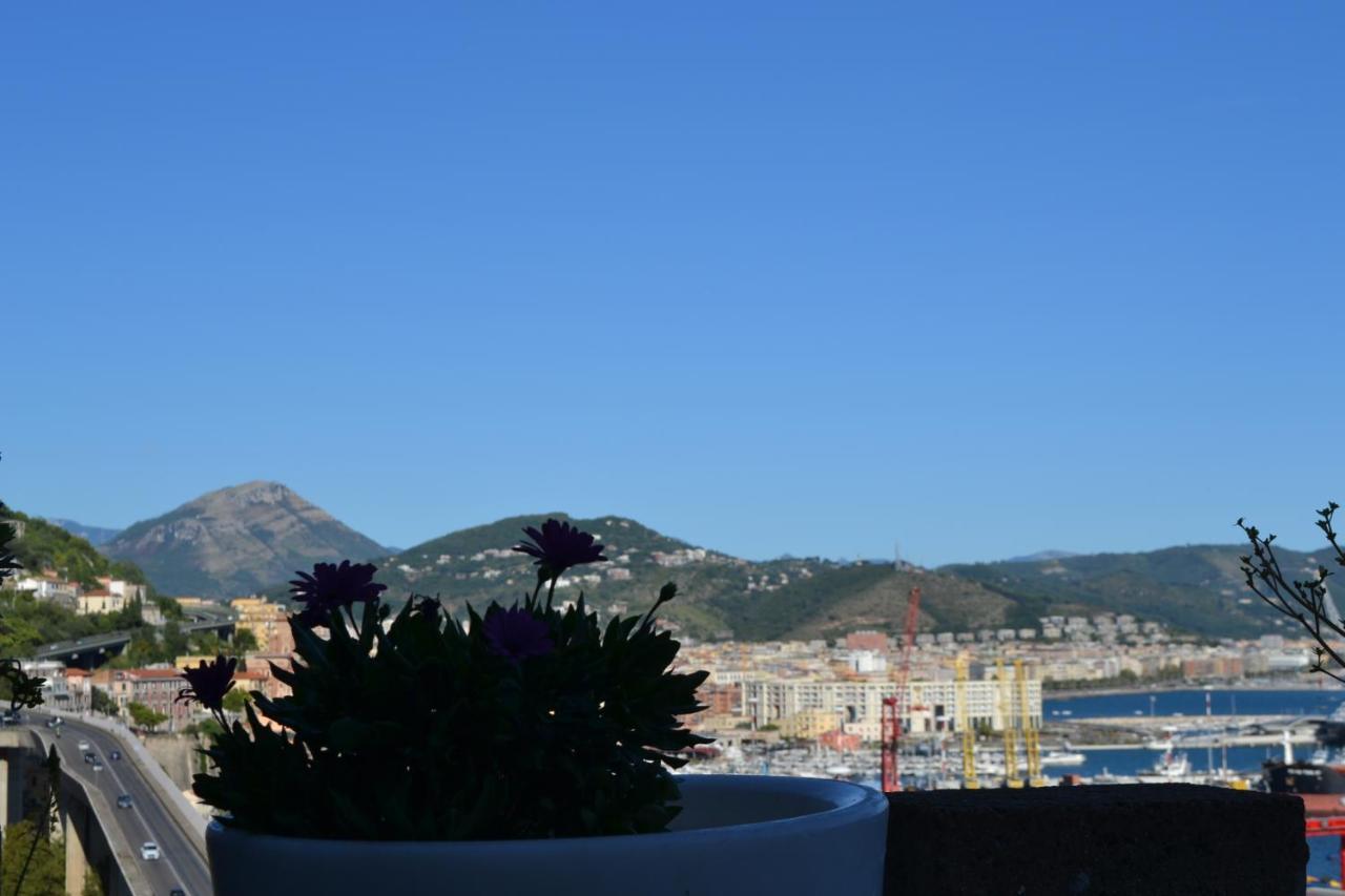 B&B Charming House Salerno Dış mekan fotoğraf