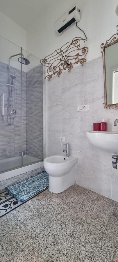 B&B Charming House Salerno Dış mekan fotoğraf