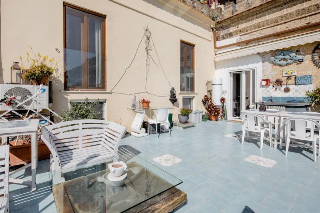 B&B Charming House Salerno Dış mekan fotoğraf