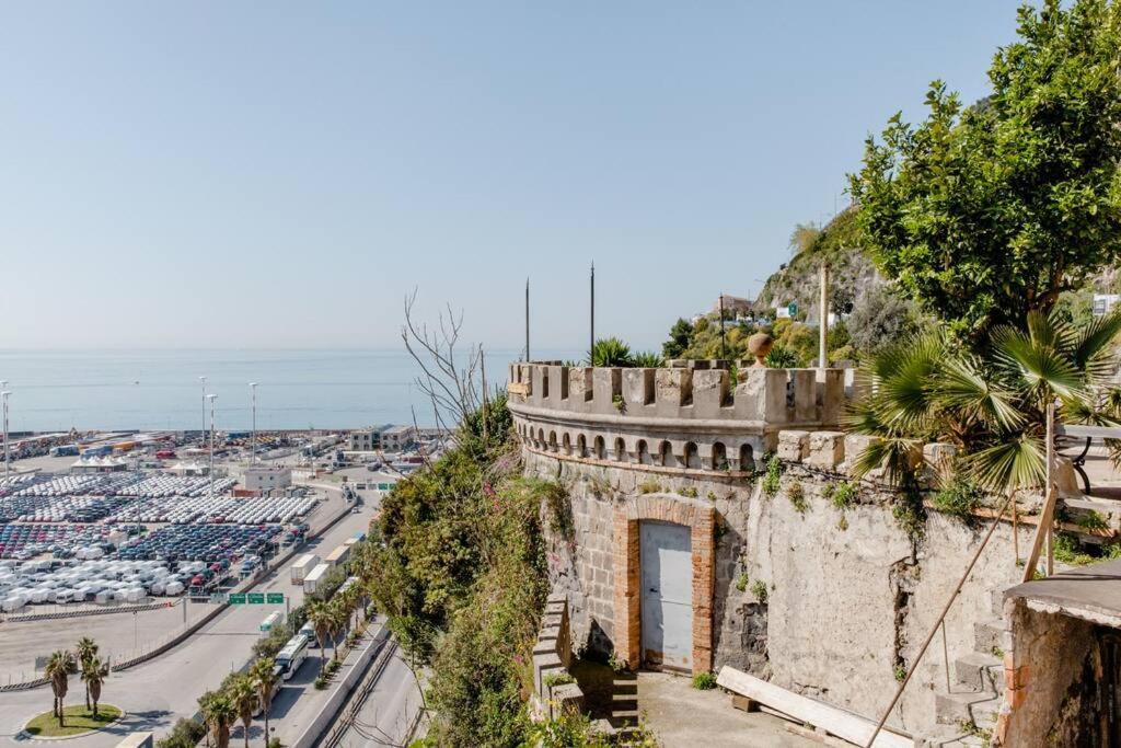 B&B Charming House Salerno Dış mekan fotoğraf